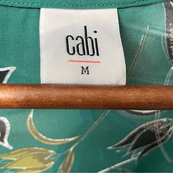 Cabi Tank Top Blouse Green & Black Zoe Falling Flowers Sheer Women’s Size Medium - Picture 5 of 10